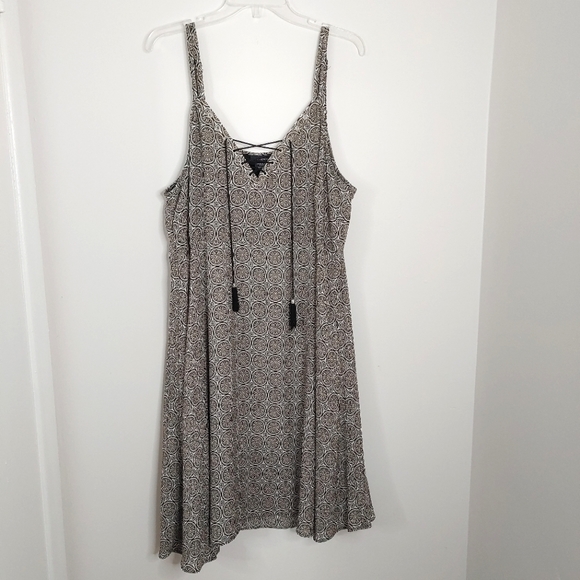Addition Elle taupe printed midi dress. Size 18. - Picture 1 of 9